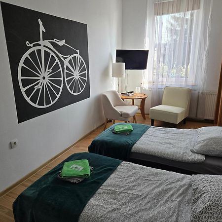 Bike Hostel&Camp Przewoz  Екстер'єр фото
