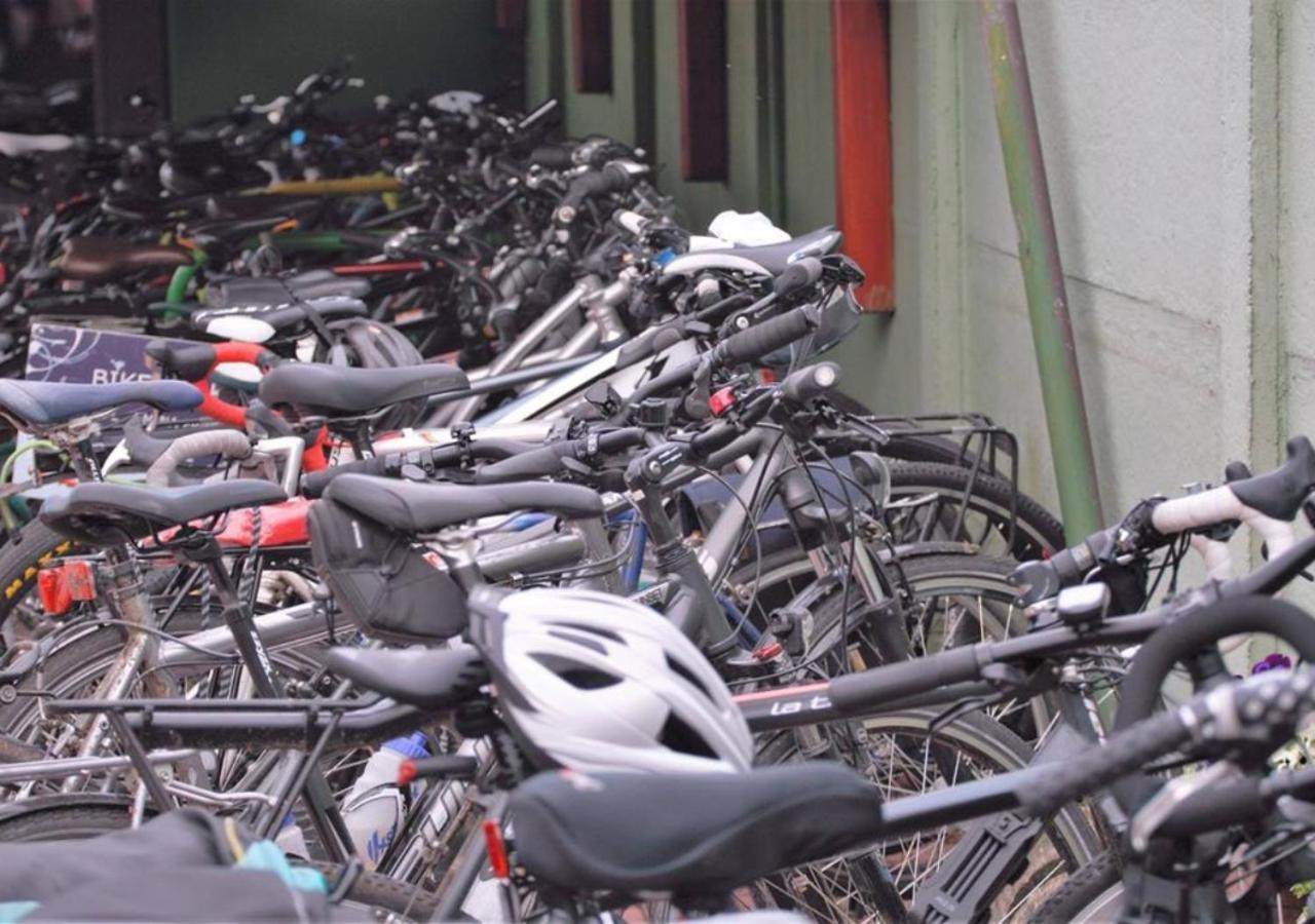 Bike Hostel&Camp Przewoz  Екстер'єр фото