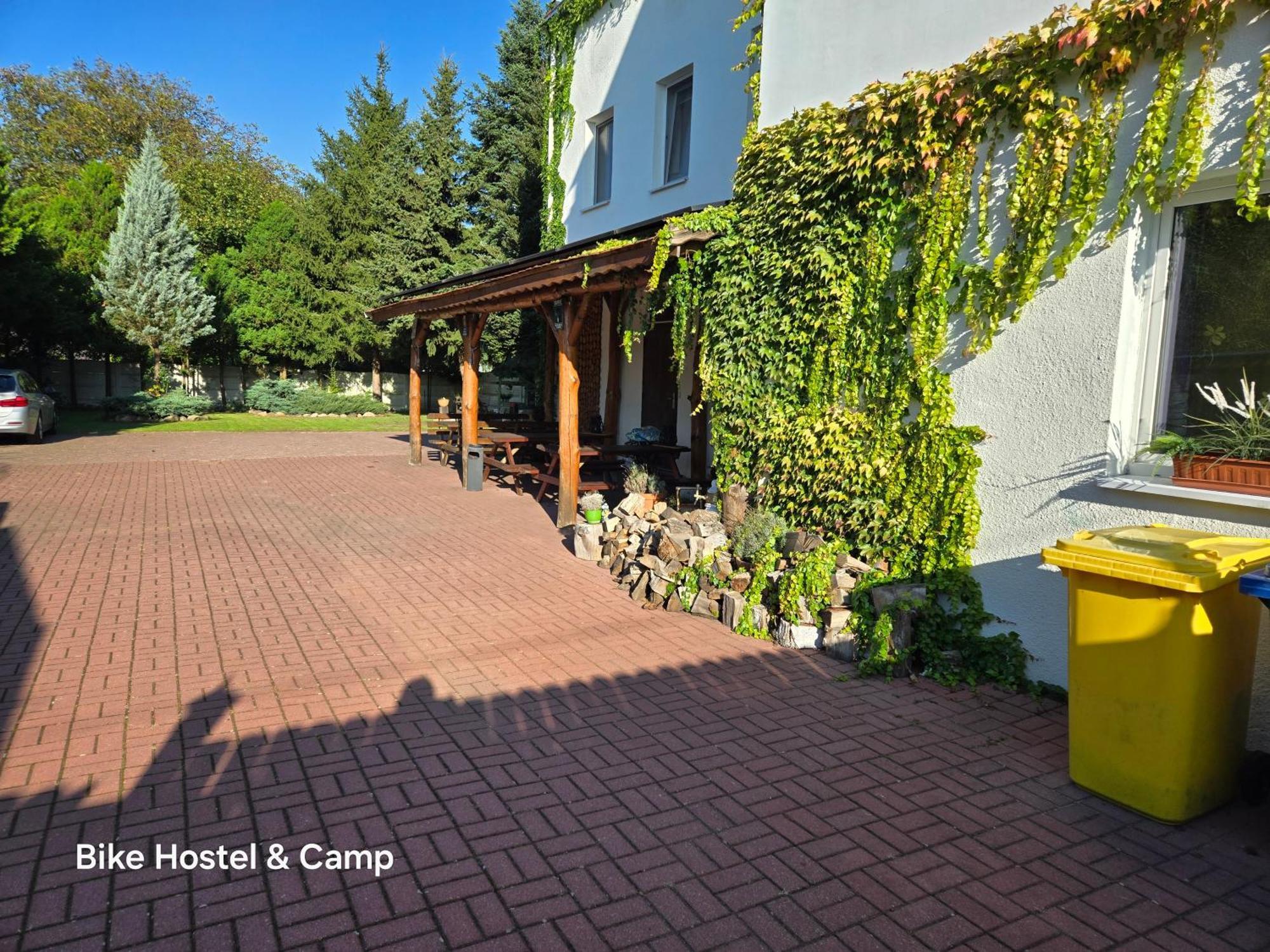 Bike Hostel&Camp Przewoz  Екстер'єр фото